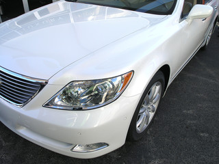 Luxury car white 1