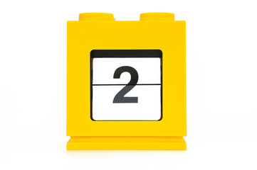 date calendar with yellow