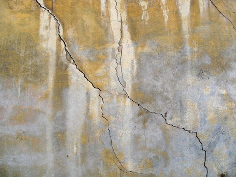 Fissure
