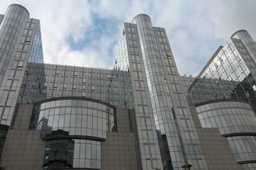 Fototapeta na wymiar modern skyscraper