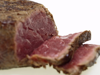 rinder filet medium roh