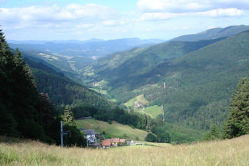 Vallée de la liepvrette vue à partir du col des Bagenelles 