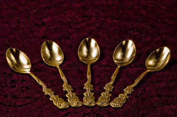Gold spoons
