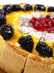 käsekuchen mit früchten