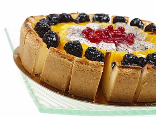 käsekuchen mit früchten