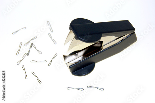 Eagle Heftklammerentferner Mit Metall-Griff - Chrom Finish Für Müheloses Entfernen