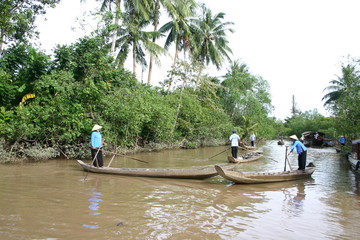 Fototapeta na wymiar Łód¼ na Mekongu
