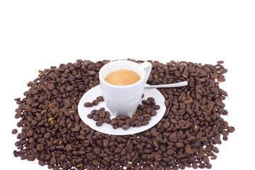 Espresso mit Espressobohnen