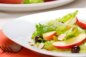 Apple salad