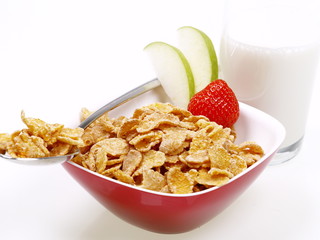 cornflakes frühstück mit milch