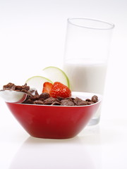 schoko pops frühstück mit milch