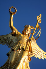 Vitctoria, die Siegesgöttin, auf der Siegessäule in Berlin
