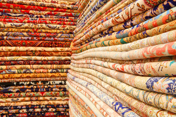 Persian carpets (Iranian carpets and rugs)