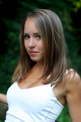Naklejka premium shy girl