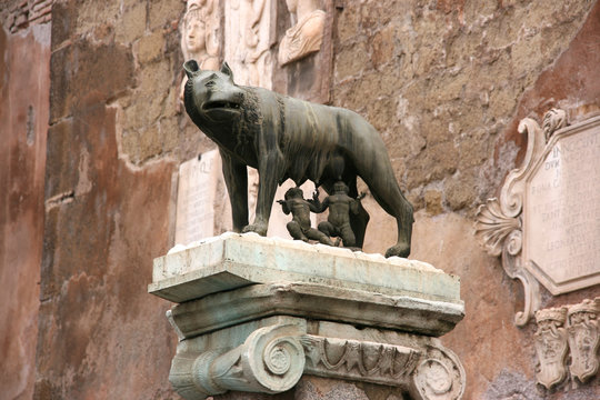 Famous symbol of Rome - Romulus and Romus statue