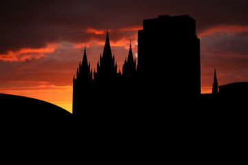 Obraz premium Salt Lake city at sunset