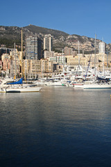 Fototapeta na wymiar Port w Monako