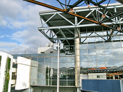 D&eacute;tail de la gare de Lyon Perrache, France