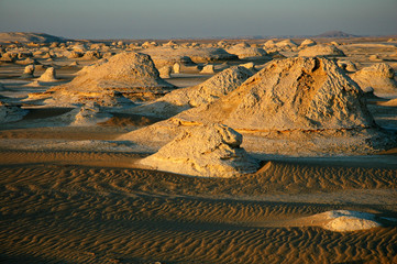 de* © taba sinai