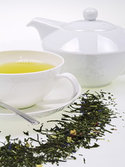 tee service mit grün tee