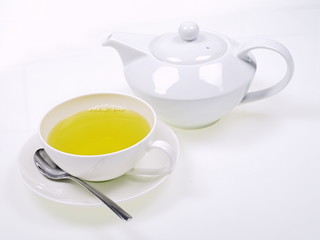 tee service mit grün tee