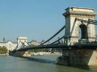 Obraz premium River Danube in Budapest with the Széchenyi Chain Bridge