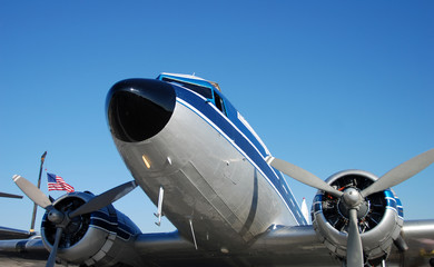 Fototapeta na wymiar Vintage DC3 airplane