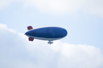 Fototapeta na wymiar Zepplin airship
