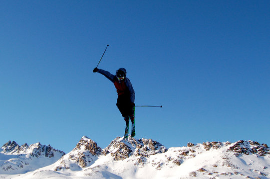 Salto jump ski