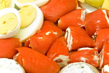 gefüllte lachs-röllchen mit gefüllten champignons 6