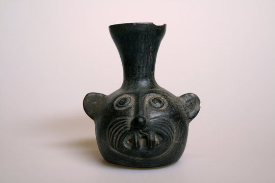 Vase Huaco