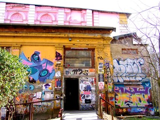 Graffiti © Volker Schwere