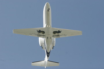 TRAVELING IN AMERICA