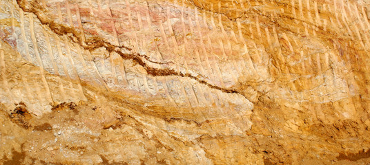 Figured structure of clay 
