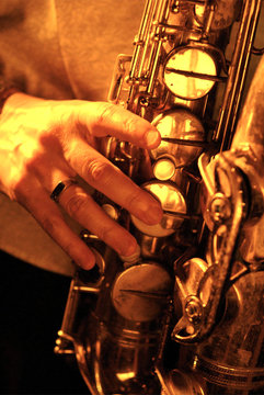 Saxophone 3