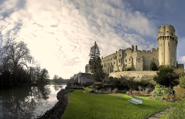 A view of warwick castle and the River Avon