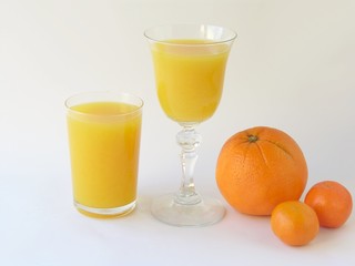 orange juice and orange citrus fruits