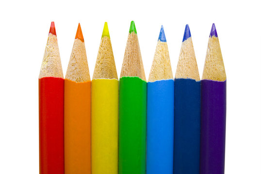 Coloured pencils arranged in rainbow spectrum order