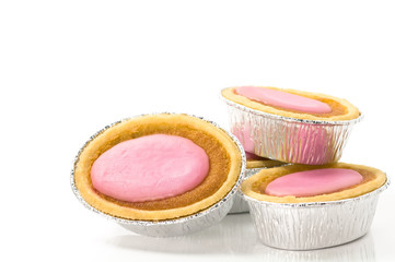 Cakes with raspberry frosting