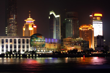 Naklejka premium Night view of Shanghai, China