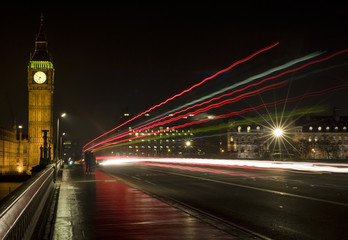 Fototapeta na wymiar Big Ben, Londyn, Anglia zastrzelonych w nocy