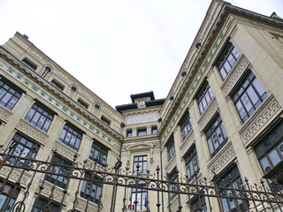 Immeuble en creux, Lyon