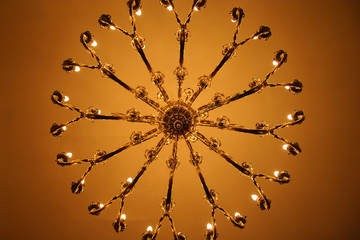 hang lamp at ceiling