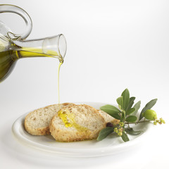 sliced bread with olive oil