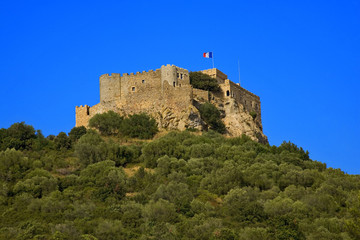 Fototapeta na wymiar roussillon : chateau cathare saint martin de toques (10°)