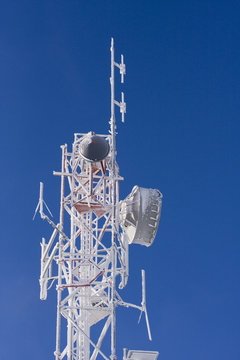 antenne gel&eacute;e