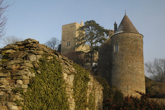 cit&eacute; m&eacute;di&eacute;vale de bran&ccedil;ion