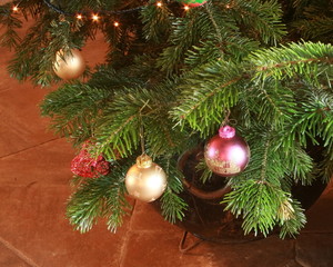baubles on the christmas tree