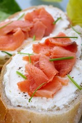 Smoked salmon with cream cheese