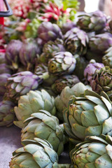 Fototapeta premium Artichauts sur un etal